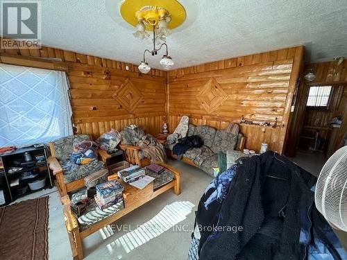 Lot 11 Papakomeka, Timmins (West), ON - Indoor Photo Showing Living Room