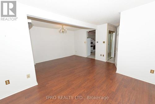 28 - 38 Elora Drive, Hamilton, ON - Indoor Photo Showing Other Room