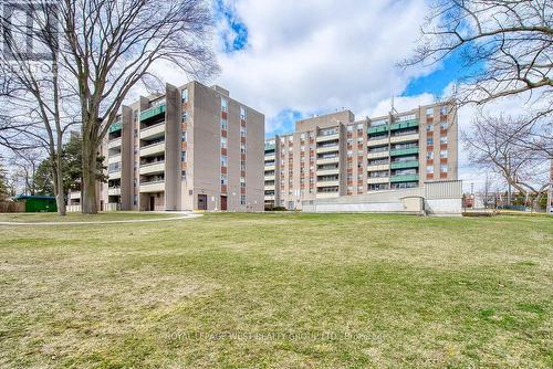 Ph1 - 3621 Lake Shore Boulevard W, Toronto, ON - Outdoor With Facade