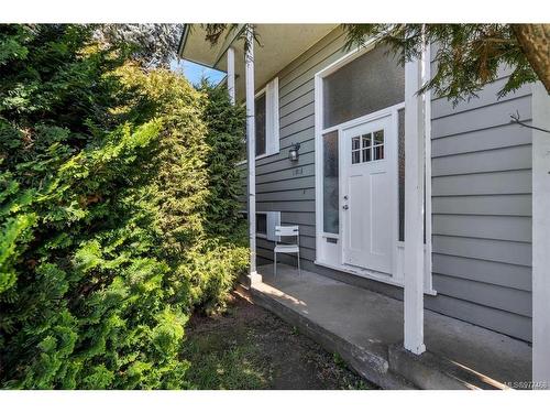 4015 Loyola St, Saanich, BC 