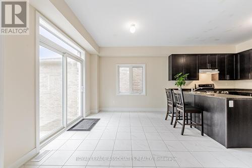 120 Hawkins Street, Georgina, ON - Indoor Photo Showing Kitchen