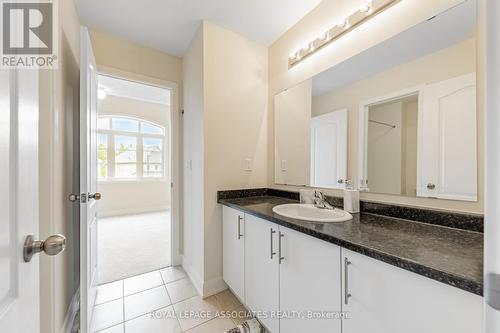 120 Hawkins Street, Georgina, ON - Indoor Photo Showing Bathroom