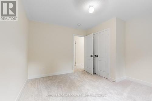 120 Hawkins Street, Georgina, ON - Indoor Photo Showing Other Room