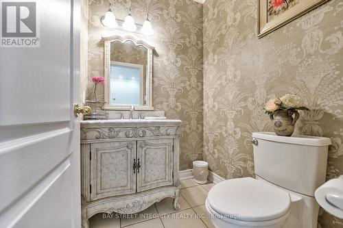 58 Princeton Avenue, Richmond Hill, ON - Indoor Photo Showing Bathroom