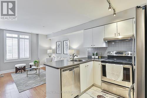 366 - 415 Jarvis Street, Toronto, ON - Indoor Photo Showing Kitchen With Stainless Steel Kitchen