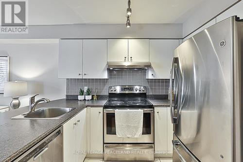 366 - 415 Jarvis Street, Toronto, ON - Indoor Photo Showing Kitchen With Stainless Steel Kitchen