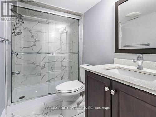 3 Frampton Road, Brampton, ON - Indoor Photo Showing Bathroom