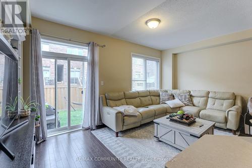 31 Padbury Trail, Brampton, ON - Indoor Photo Showing Living Room