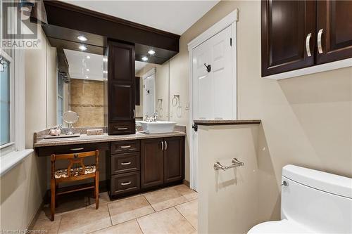 7087 Mount Forest Lane, Niagara Falls, ON - Indoor Photo Showing Bathroom