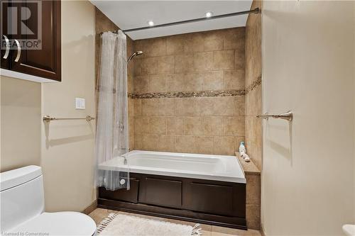 7087 Mount Forest Lane, Niagara Falls, ON - Indoor Photo Showing Bathroom