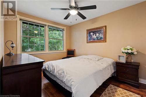 7087 Mount Forest Lane, Niagara Falls, ON - Indoor Photo Showing Bedroom