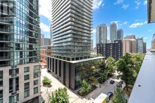 703 - 42 Charles Street E, Toronto, ON - Outdoor With Facade