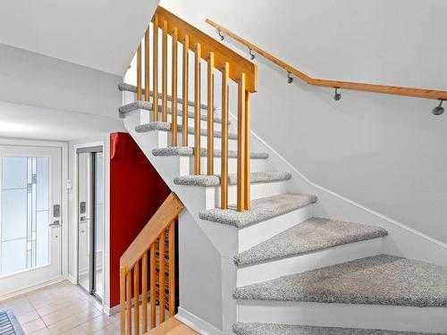 Staircase - 3480 Rue Arthur-Généreux, Montréal (Rivière-Des-Prairies/Pointe-Aux-Trembles), QC - Indoor Photo Showing Other Room