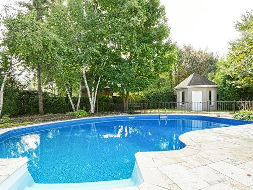 Pool - 612 Rue Du Beaujolais, Rosemère, QC - Outdoor With In Ground Pool With Backyard