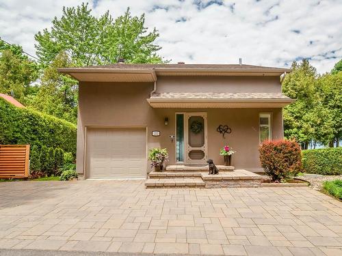 FaÃ§ade - 212 10E Avenue, Saint-Anicet, QC - Outdoor With Deck Patio Veranda