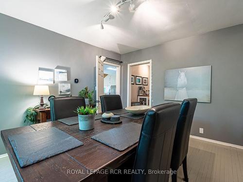 1290 Olde Base Line Rd, Caledon, ON - Indoor Photo Showing Dining Room