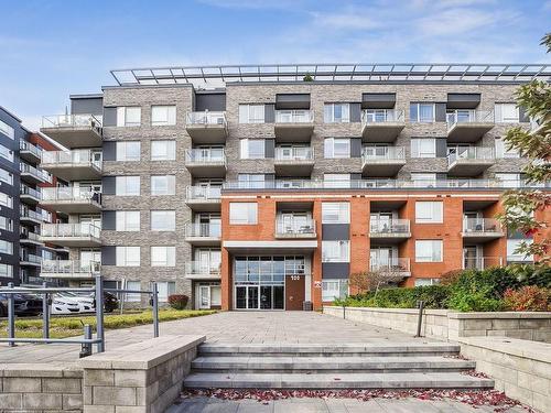 Frontage - 512-100 Rue Cartier, Saint-Lambert, QC - Outdoor With Facade