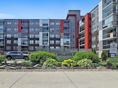 610-58 Adam Seller St, Markham, ON - Outdoor With Balcony With Facade