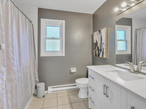 Salle de bains - 647 Av. Des Tilleuls, Gatineau (Aylmer), QC - Indoor Photo Showing Bathroom