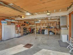 Garage - 