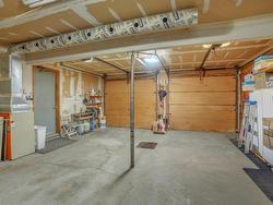 Garage - 