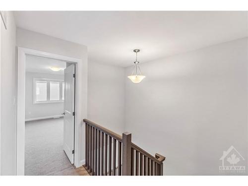 302 Elsie Macgill Walk, Ottawa, ON 