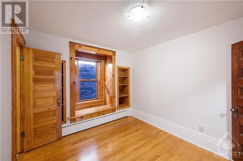 367 Mackay Street, Ottawa, ON - Indoor Photo Showing Other Room