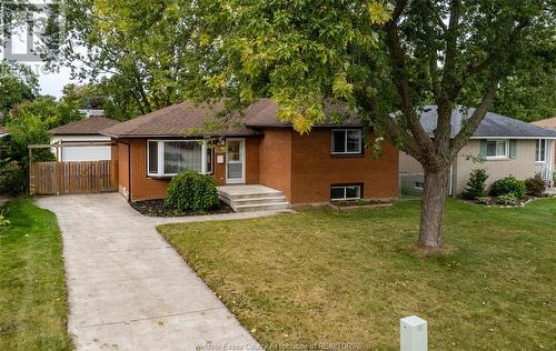 2553 Armstrong, Windsor, ON - Outdoor