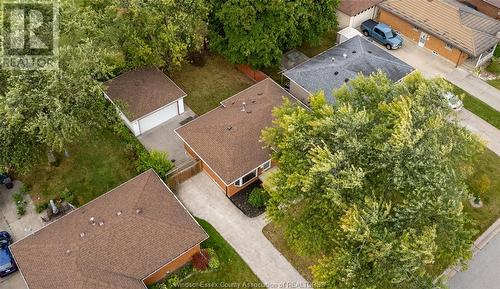 2553 Armstrong, Windsor, ON - Outdoor