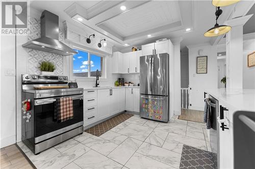 40 Meadowbrook Drive, Pembroke, ON - Indoor Photo Showing Kitchen