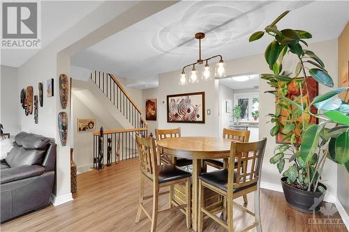 1715 Prestwick Drive, Ottawa, ON - Indoor Photo Showing Dining Room