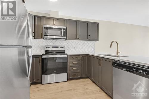 825 St John Street, Merrickville, ON - Indoor Photo Showing Kitchen With Stainless Steel Kitchen With Double Sink With Upgraded Kitchen