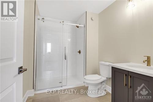 825 St John Street, Merrickville-Wolford, ON - Indoor Photo Showing Bathroom