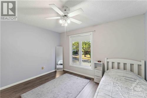 1010 Cahill Drive W, Ottawa, ON - Indoor Photo Showing Bedroom