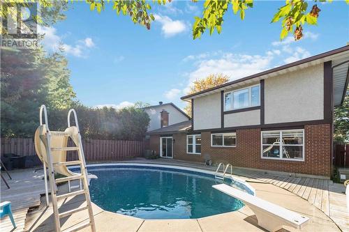 1010 Cahill Drive W, Ottawa, ON - Outdoor With In Ground Pool