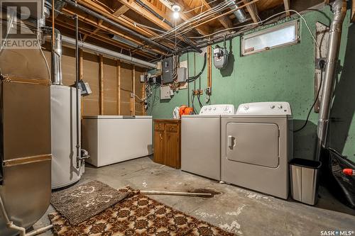 5 Rupert Drive, Saskatoon, SK - Indoor Photo Showing Laundry Room