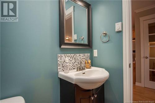 282 Lonsdale Drive, Moncton, NB - Indoor Photo Showing Bathroom