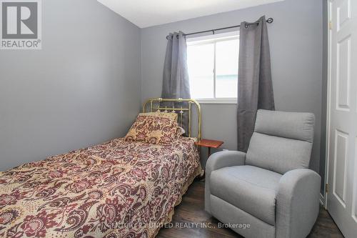 1303 Andover Drive, Oshawa (Eastdale), ON - Indoor Photo Showing Bedroom