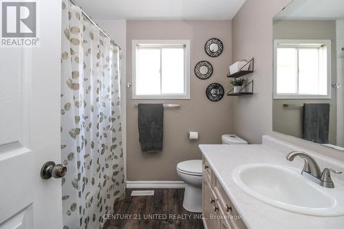 1303 Andover Drive, Oshawa (Eastdale), ON - Indoor Photo Showing Bathroom