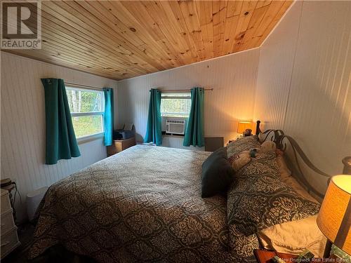 578 Bronson Settlement Road, Redbank, NB - Indoor Photo Showing Bedroom