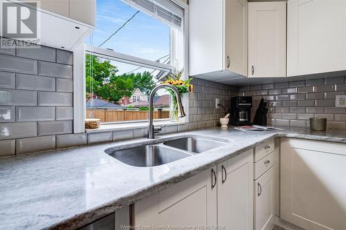 1097 Marentette Avenue, Windsor, ON - Indoor Photo Showing Kitchen With Double Sink