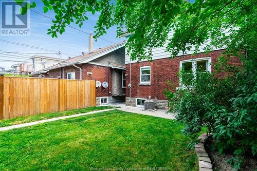 1097 Marentette Avenue, Windsor, ON - Outdoor