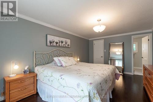 64 Walmer Gardens, London, ON - Indoor Photo Showing Bedroom