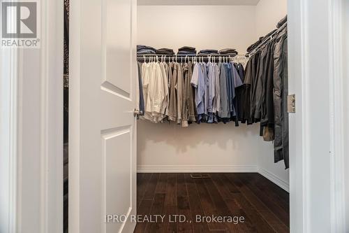 25 Alistair Crescent, Vaughan, ON - Indoor With Storage