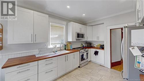 55 Orange Street, Saint John, NB - Indoor Photo Showing Kitchen