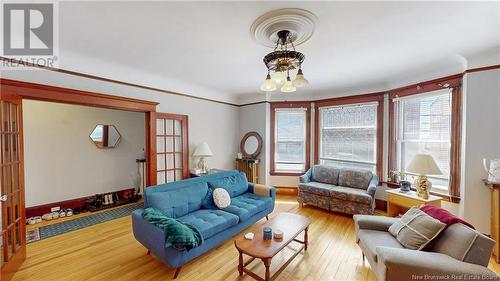 55 Orange Street, Saint John, NB - Indoor Photo Showing Living Room