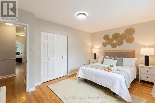 462 Wedgewood Drive, Burlington, ON - Indoor Photo Showing Bedroom