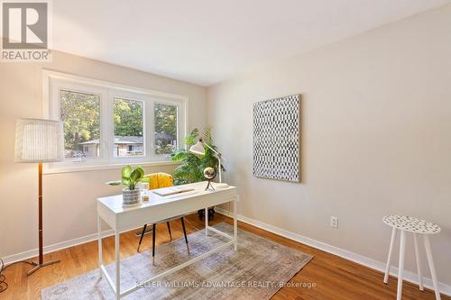 462 Wedgewood Drive, Burlington, ON - Indoor Photo Showing Office