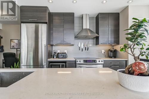 1413 - 1 Market Street, Toronto, ON - Indoor Photo Showing Kitchen