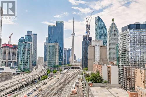 1413 - 1 Market Street, Toronto, ON - Outdoor With Facade